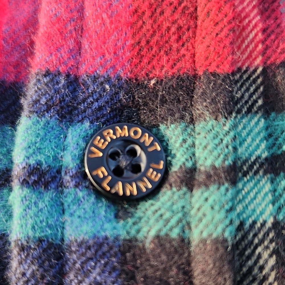 Vermont Flannel Co Plaid Flannel Button-Up Shirt in Red, Blue, Green Medium - Picture 6 of 15